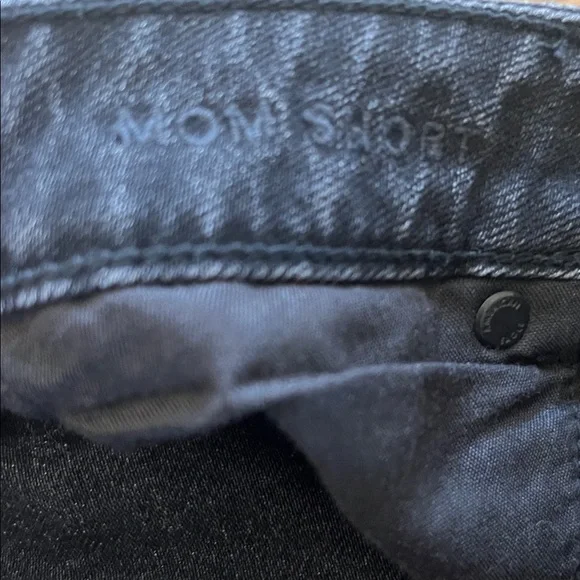 NWT American Eagle Distressed Black Denim Mom Shorts size 4 - Picture 9 of 11